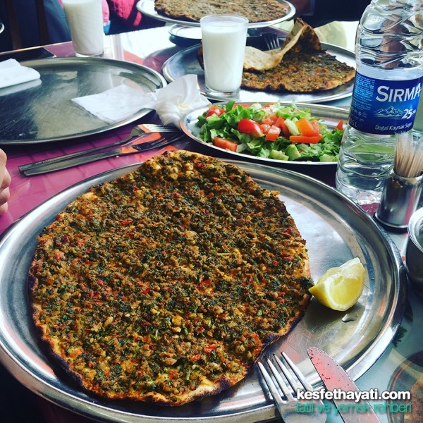 gaziantepli-mehmet-usta-antep-lahmacun-kesfethayati